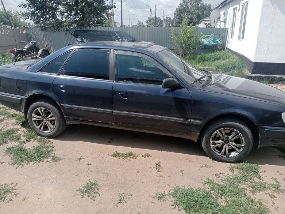 Продам  ауди100с4
