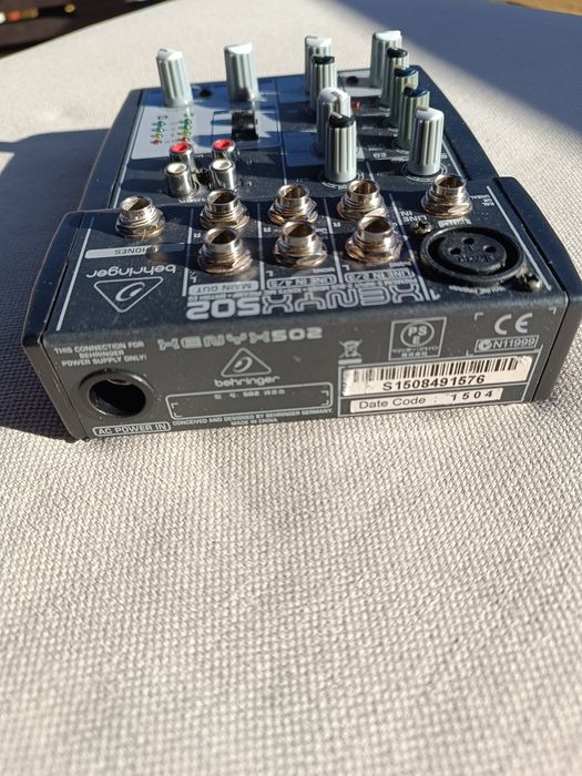 Mixer audio Behringer