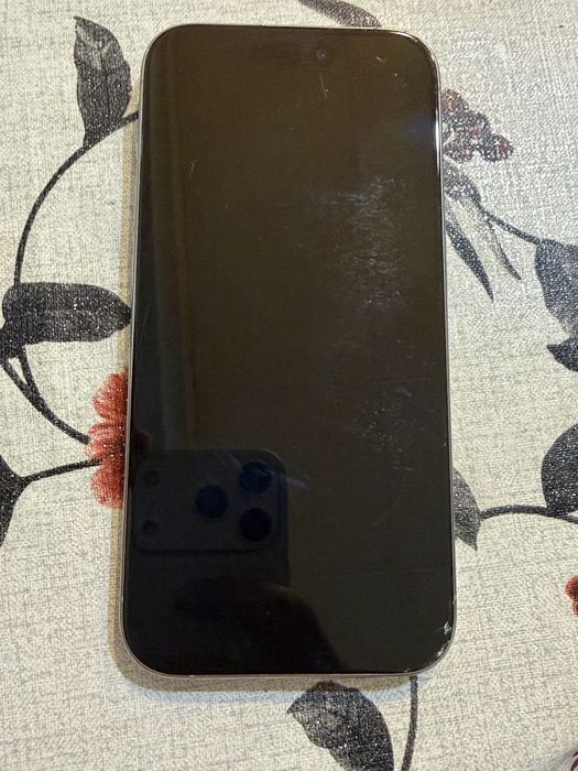 Iphone 15 pro , Titan