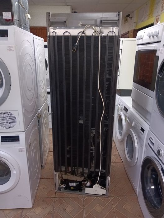 Иноксов комбиниран хладилник с фризер Миеле Miele с 2 години гаранция!