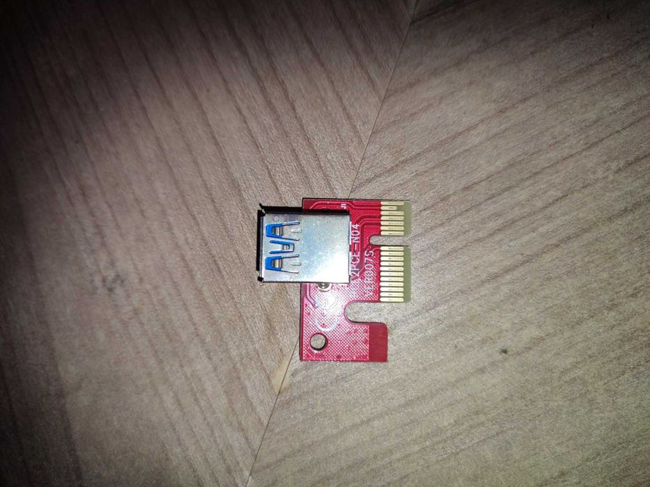 PCIe riser-и/Рейзъри и екстендъри/майнинг дънна платка