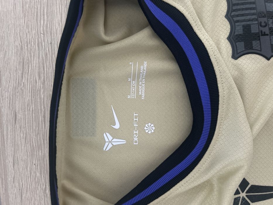 Away Kit Barcelona 2025/26