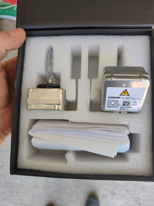 Set becuri Xenon D3S