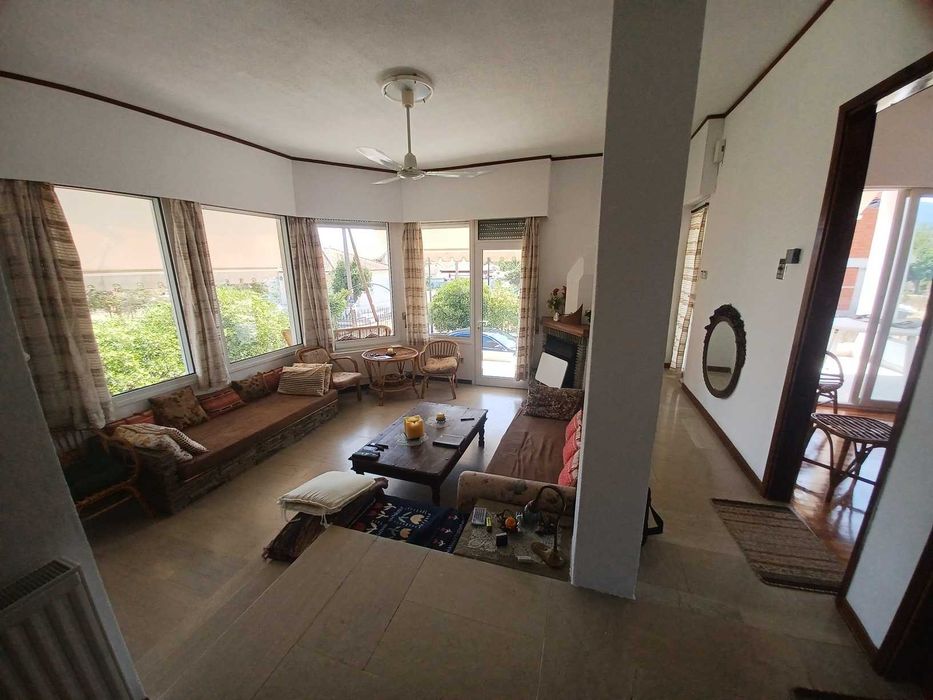 Продава къща 160 м2 с двор 300 м2 в Аспровалта, Гърция