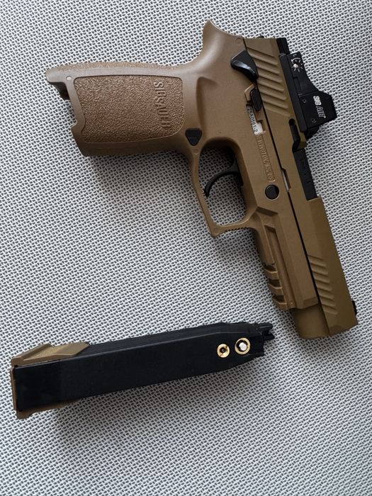 airsoft SigSauer M17