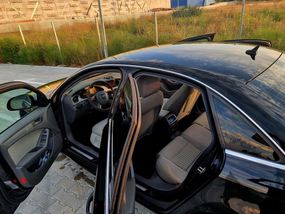 AUDI A4 B8 Berlina