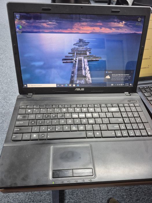 Laptop Asus X54H