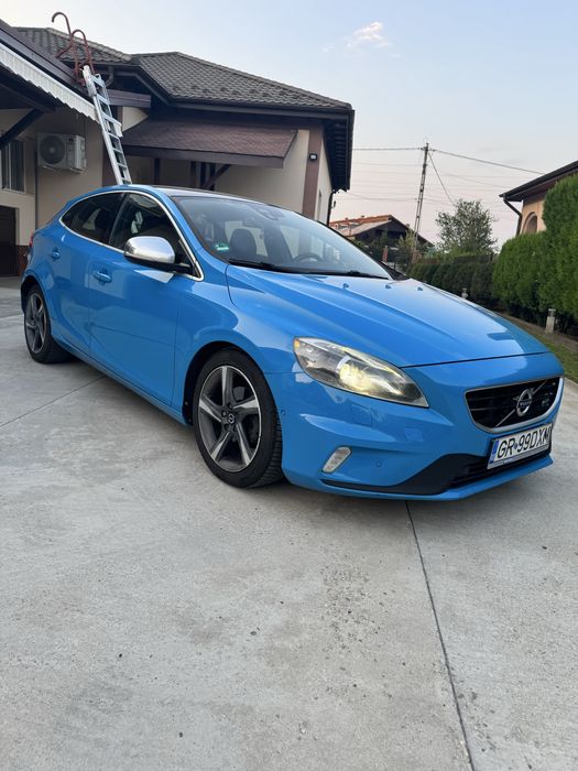 Volvo V40 D2 R-DESIGN