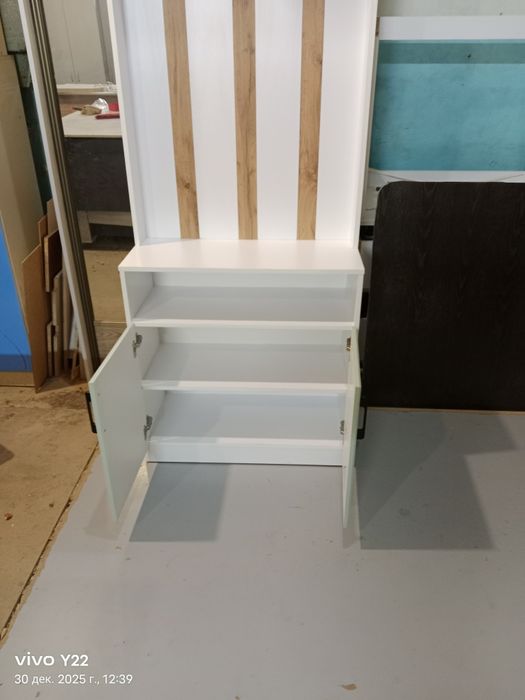 Продам прихожку (новая)