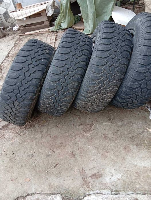 Автомобилни гуми за Субару