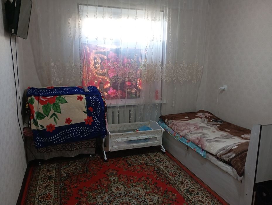 Продаем свою 4х комнатную квартиру..