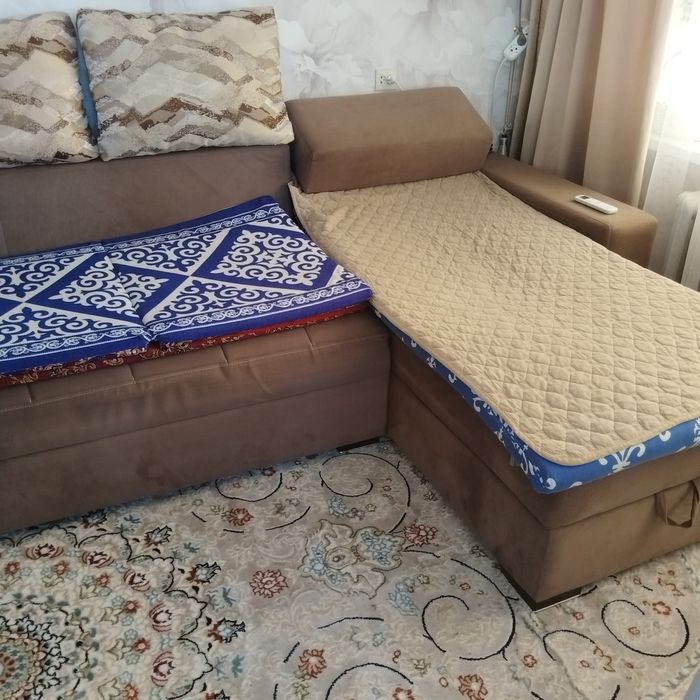 Диван для гостиной