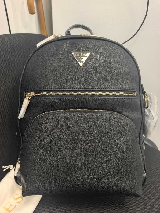 дамски раници guess