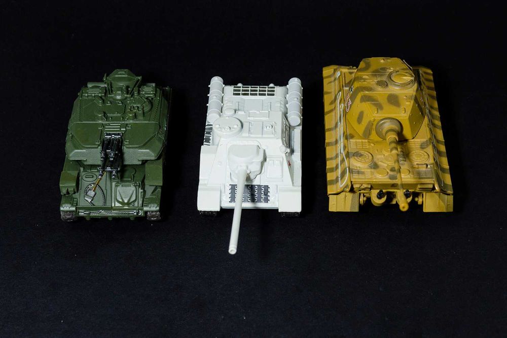 ДЕШЕВЫЕ модели танков и др. в-ной техники в масштабе 1:72!!!