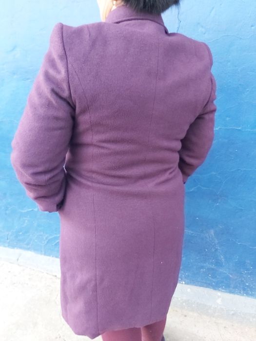 Palton stofa  ofer mai multe detalii in privat