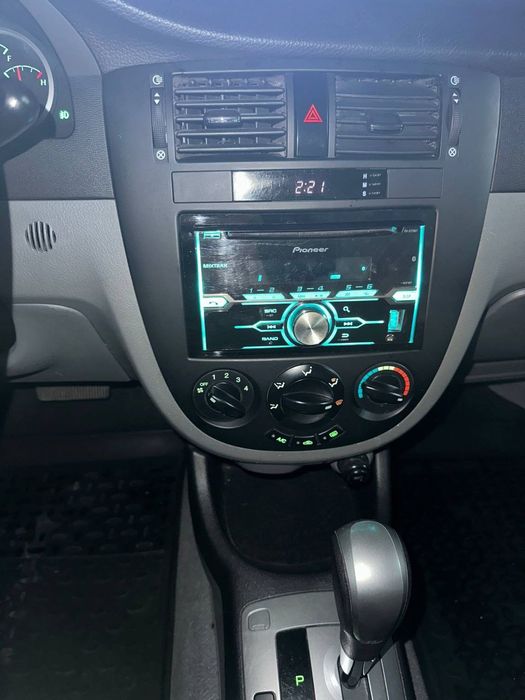 Продаётся своя машина Gentra 2015 года