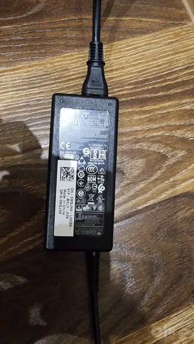 Ноутбук компьютер Inspiron 3581