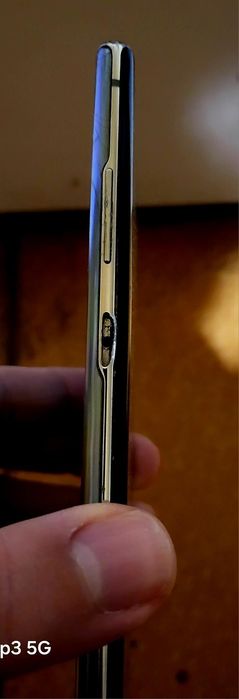 Продавам Samsung note 10 plus