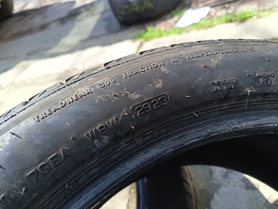 Anvelope vara 275 40 20 Bridgestone runflat 5.6mm