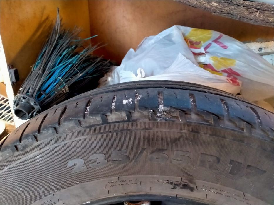 Продам летние шины