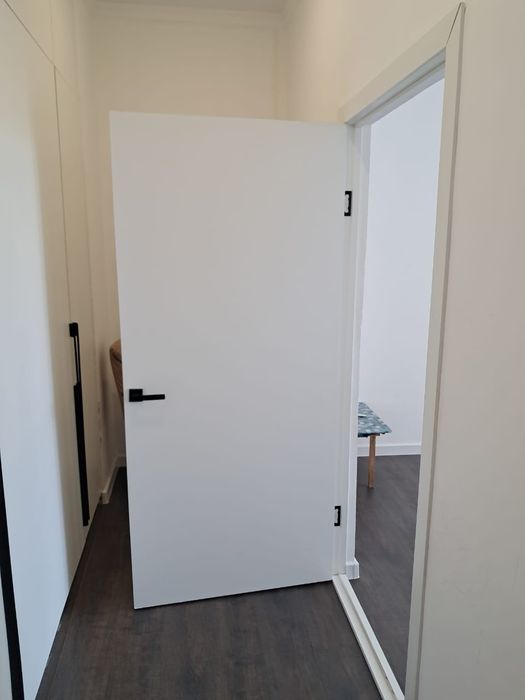 Продам межкомнатные двери