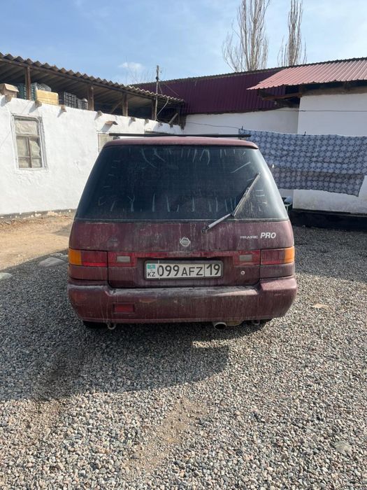 Ниссан приераааа