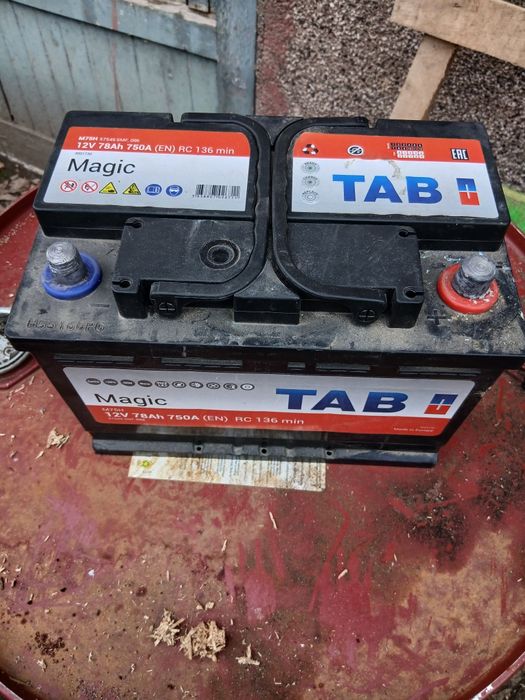 Акумулатор 78 ah 750A