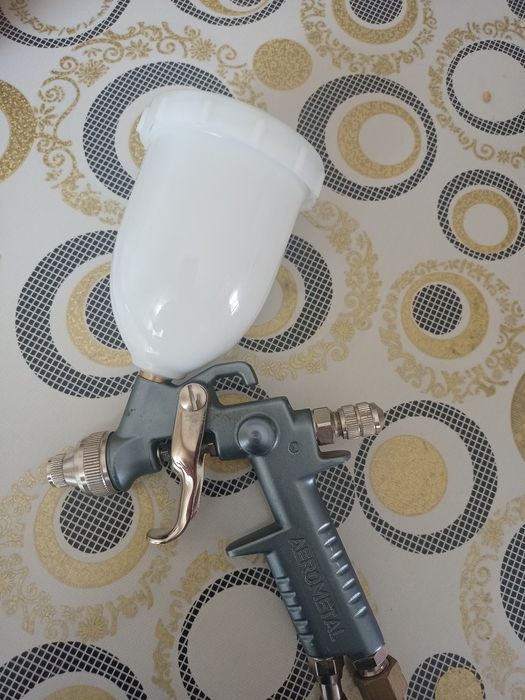 Продам покрасочный пистолет