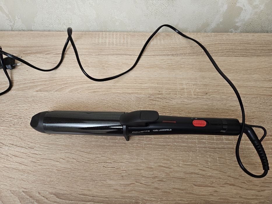 Плойка Rowenta x Karl Lagerfeld