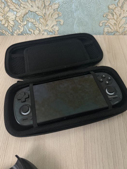 Аналог Switch! Retroid Pocket 5. Полный комплект