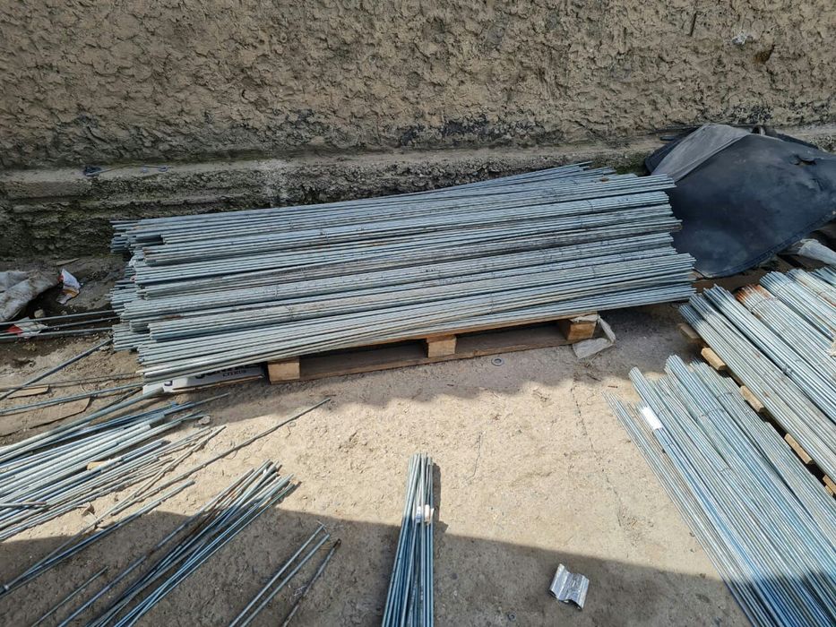 Шпилька и крепеж и резба