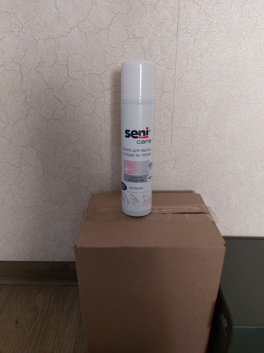 Продам очиститель для кожи Seni