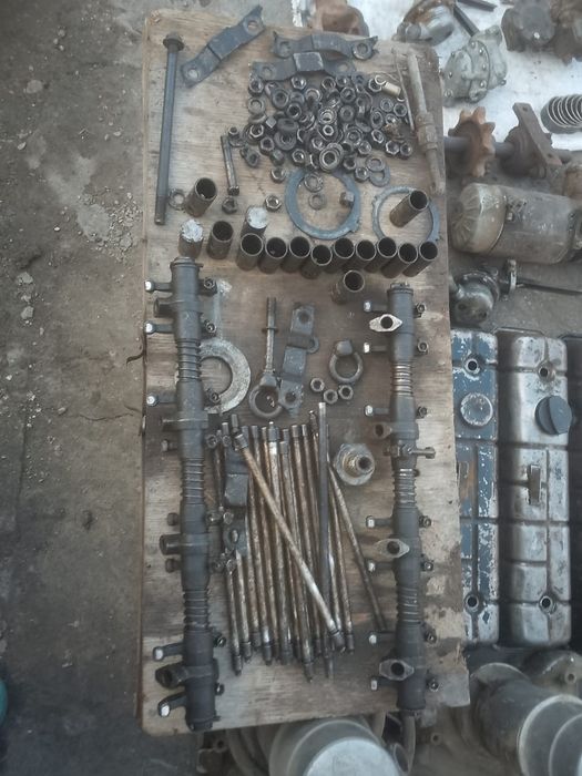 Продам Запчасти газ 53