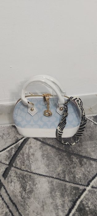 Gentuță mica Coach