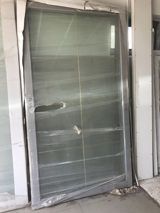 ПРОДАЕТСЯ 2 новых стекла пакета в отличном состояние