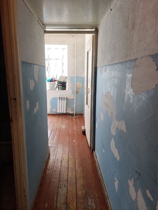 2 ком 1 мк 2 этаж под ремонт!