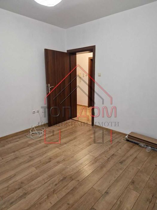 Дава се под наем Офис в Варна, Гранд Мол Варна - 48 кв.м за 306 € - Снимка #6