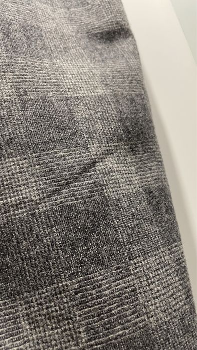 Продам джинсы со стразами