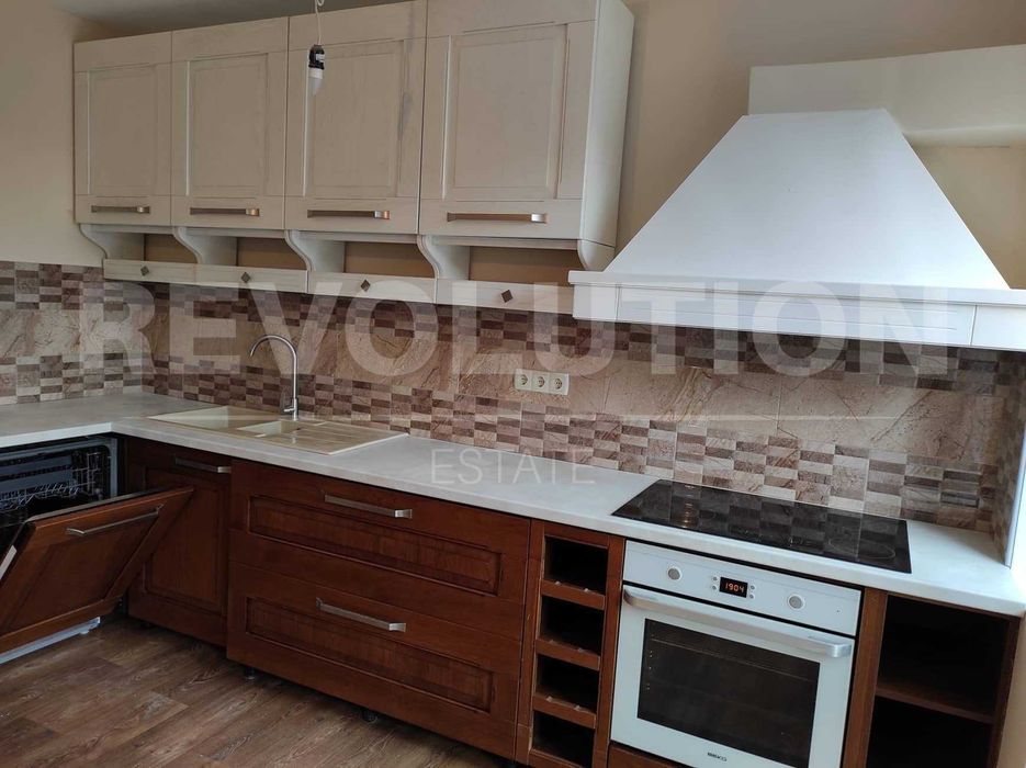 Тристаен апартамент в НОВА СГРАДА в жк. Бриз