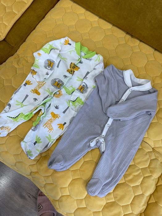 Продам детские вещи