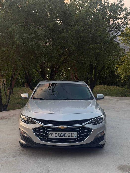 продаётся автомобиль