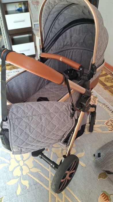 Коляска срочно 25000тг