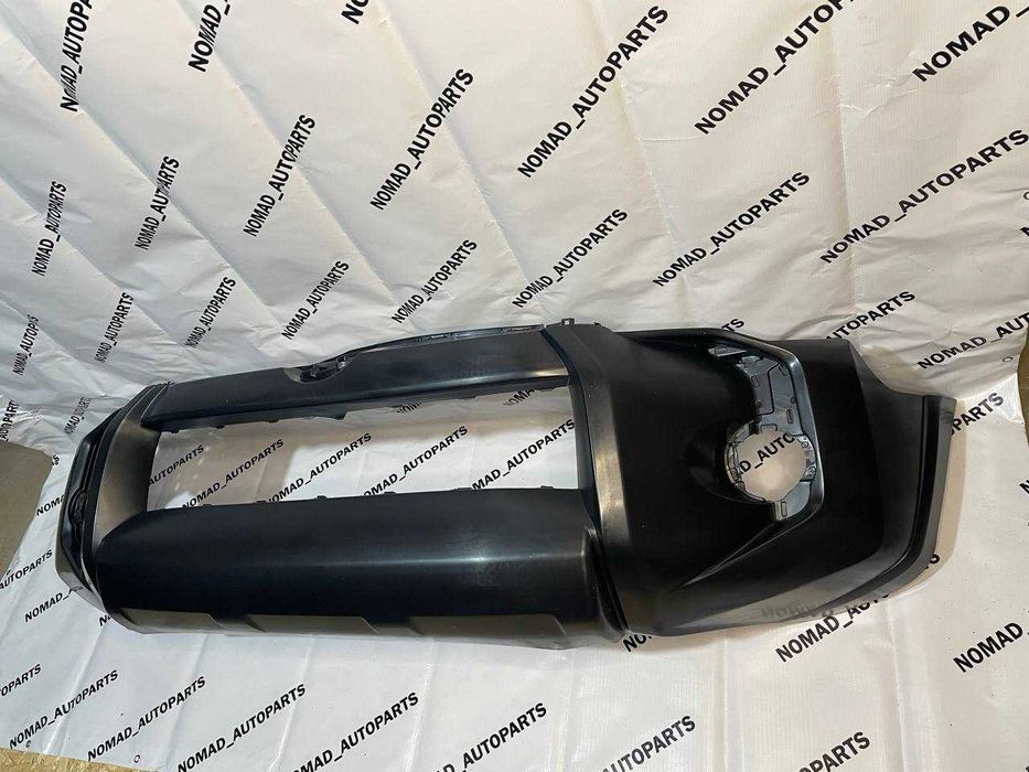 Бампер передний на 4Runner 14-22 год