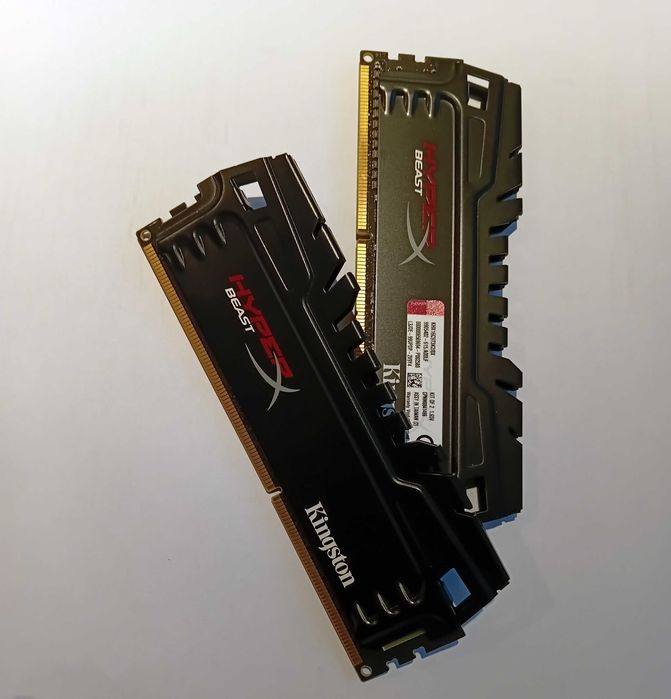 Kit Memorie HyperX Beast 8GB, DDR3, 1600MHz-in stare impecabila