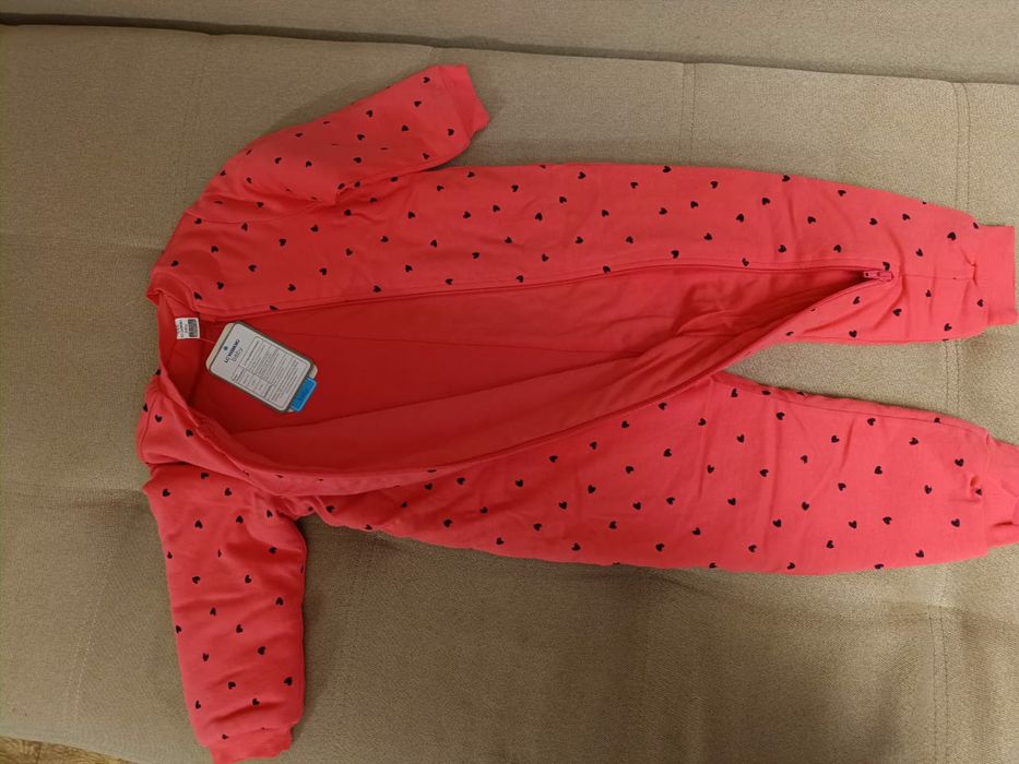 Продаю новые вещи на девочку 3-4 года