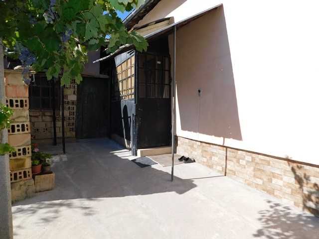 Продава се Къща в Търговище, Център - 80 кв.м за 829 €/кв.м - Снимка #5