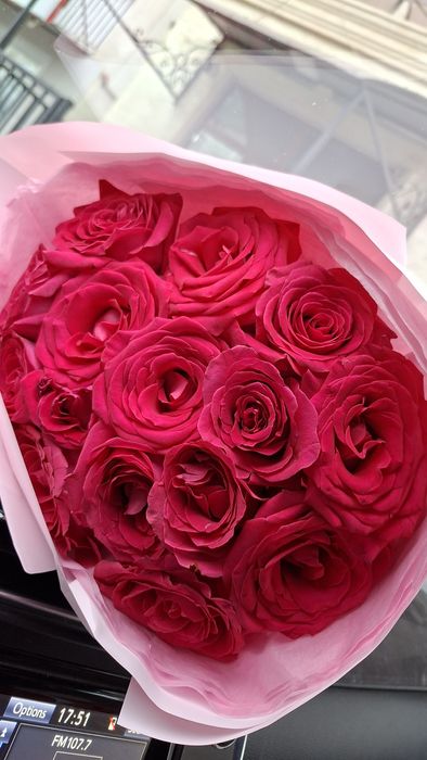 Розовые розы 15шт букет цветы