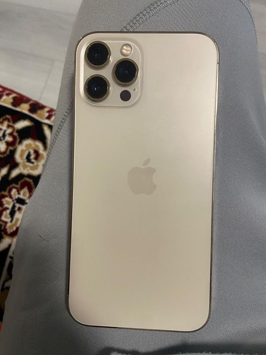 Vand/schimb Iphone 12 pro max Gold 128 gb
