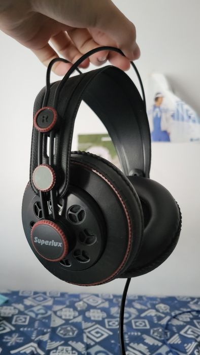 Профессиональные наушники Superlux hd681