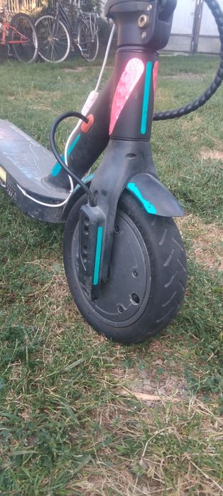 Vând trotineta electrica mirya city travaller pro